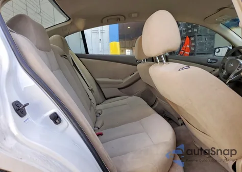 2008 Nissan Altima 2.5 из США, поврежденный, VIN 1N4AL21E88N520100